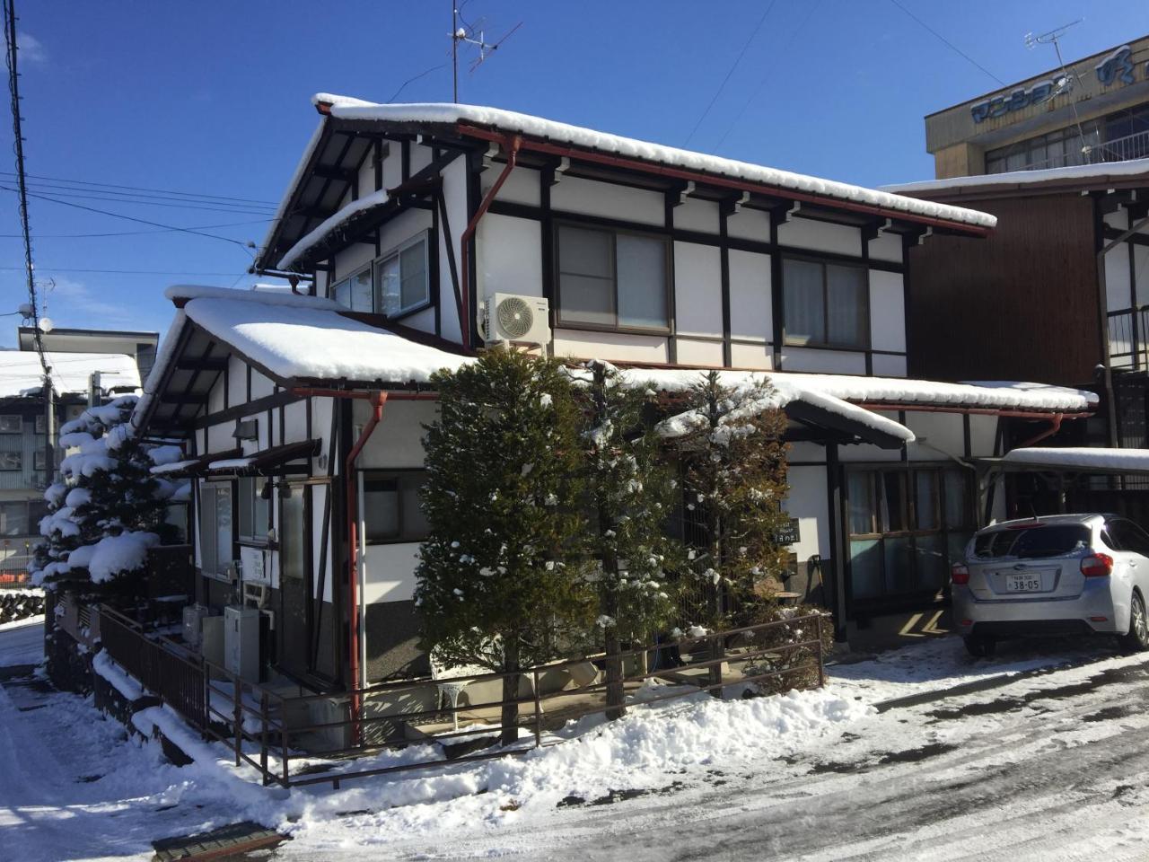 Guest House Hinode ทาคายาม่า ภายนอก รูปภาพ